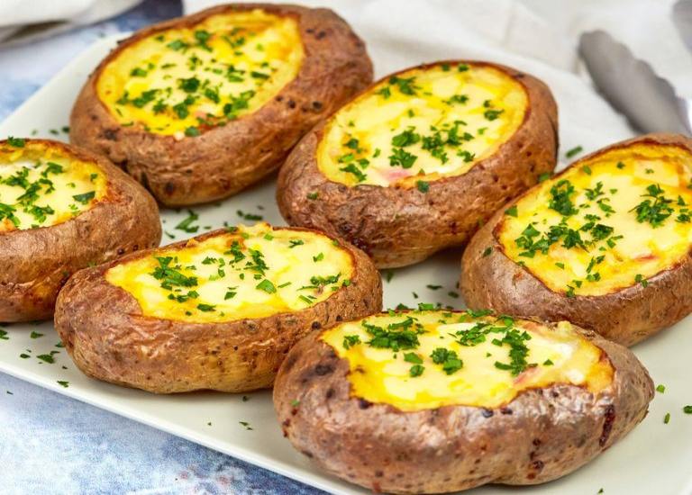 Patatas Rellenas: un Plato de Temporada y Reconfortante