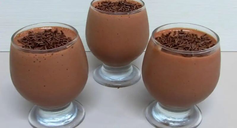 Mousse de Chocolate Nestlé: ¡Un Postre Irresistible en Minutos!