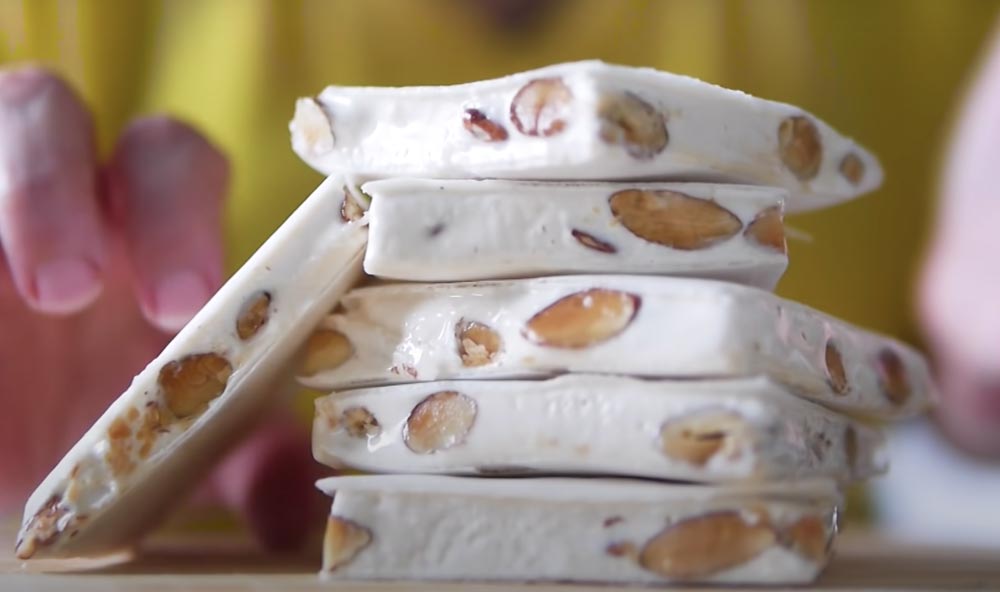 Delicioso Turrón Casero: La Tradición Navideña en Tu Cocina 🎄